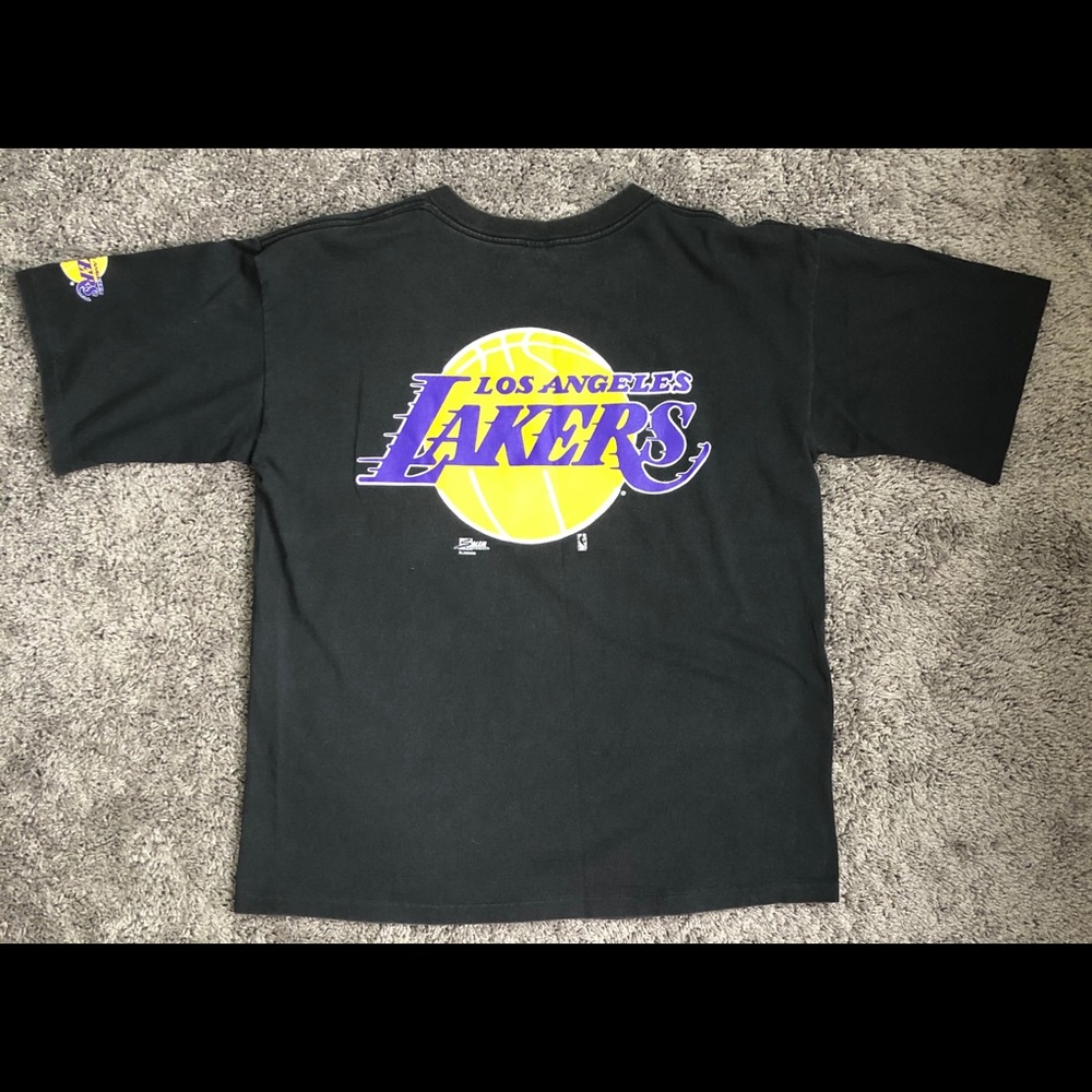 Salem SportsWear Lakers T-Shirt! - Picture 3 of 5